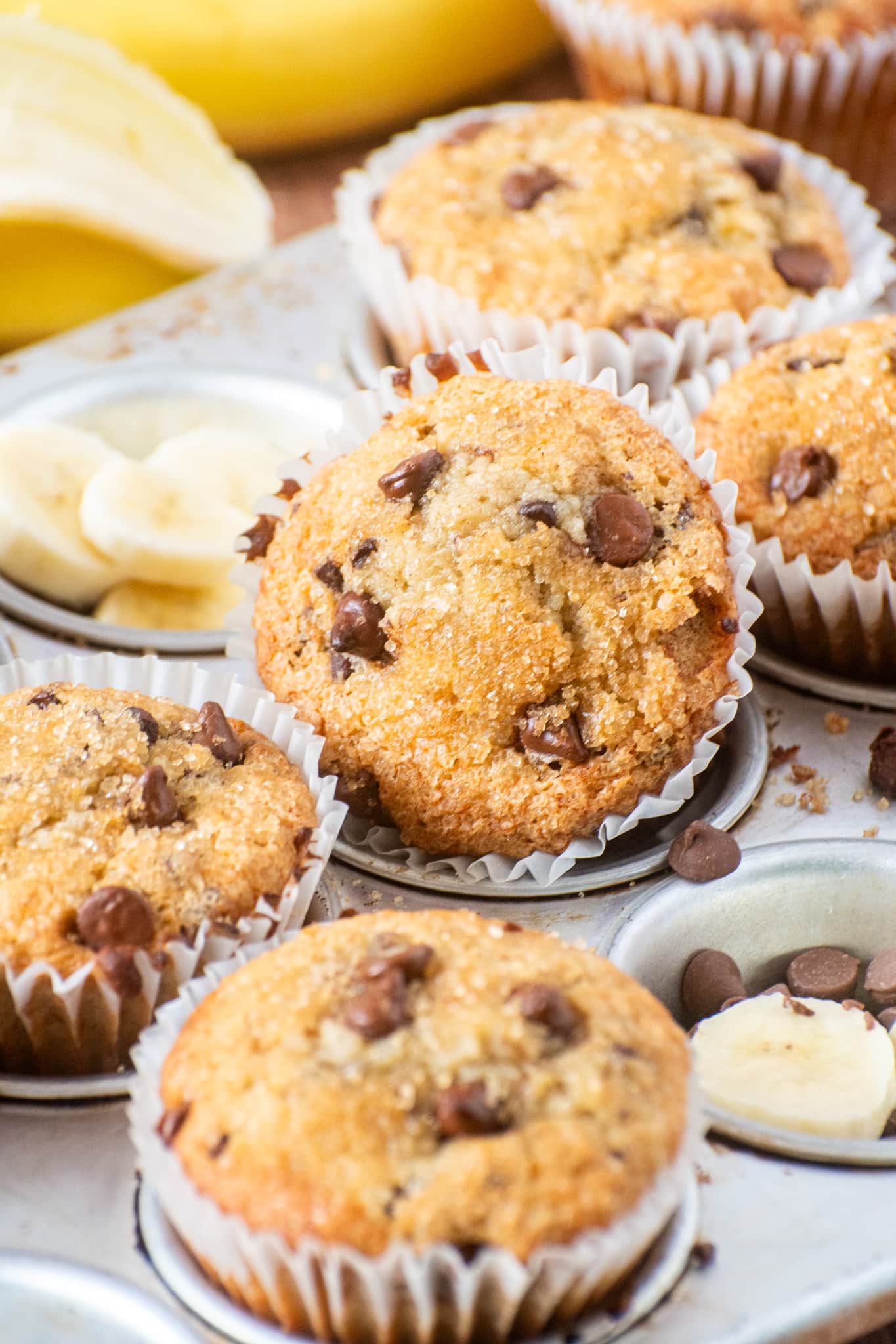Moist & Easy Banana Muffins: Dairy-Free, Tender, and Ultra Banana-y
